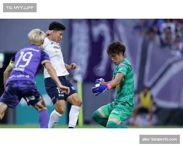 广岛三箭中场川边骏组织作用 传球成功率冠绝亚冠赛场 广岛三箭中场川边骏组织作用 传球成功率冠绝亚冠赛场