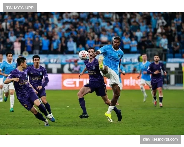 深圳新鹏城卡尔采夫奥乌苏替补待命 陈涛田忌赛马战术初显成效 深圳新鹏城卡尔采夫奥乌苏替补待命 陈涛田忌赛马战术初显成效